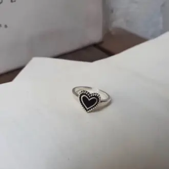 Black Lace Love Heart Ring