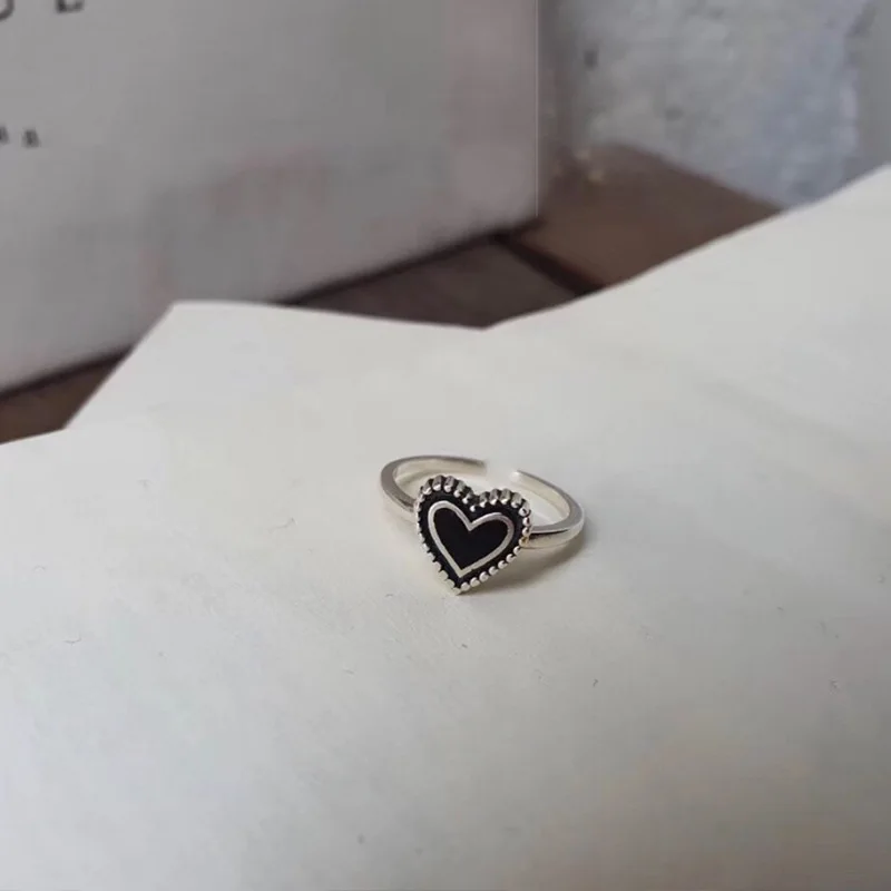 Black Lace Love Heart Ring