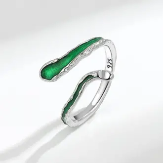 Irregular Green Snake Ring