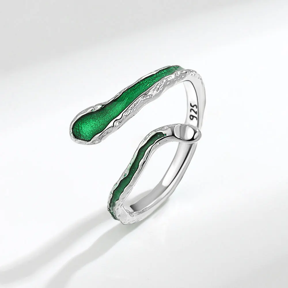 Irregular Green Snake Ring