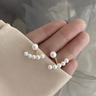 Chic Bows and Pearls Dual-Style Stud Earrings