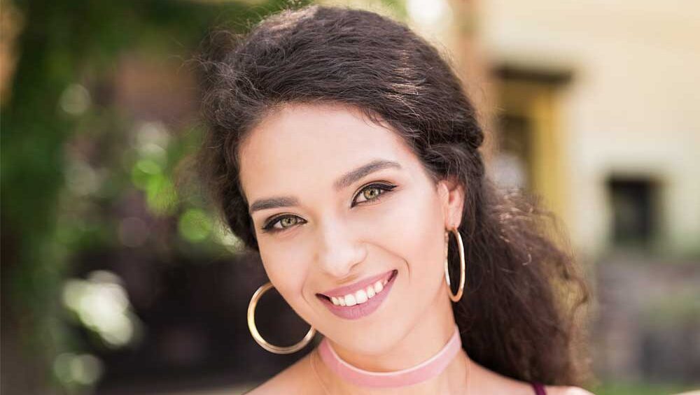 The Fascinating Origins of Hoop Earrings: Unveiling a Timeless Fashion Trend