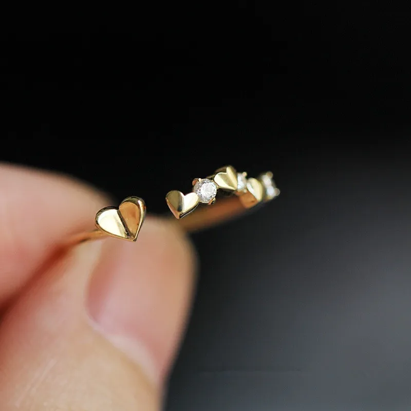 Geometric Hollow Out Heart Ring