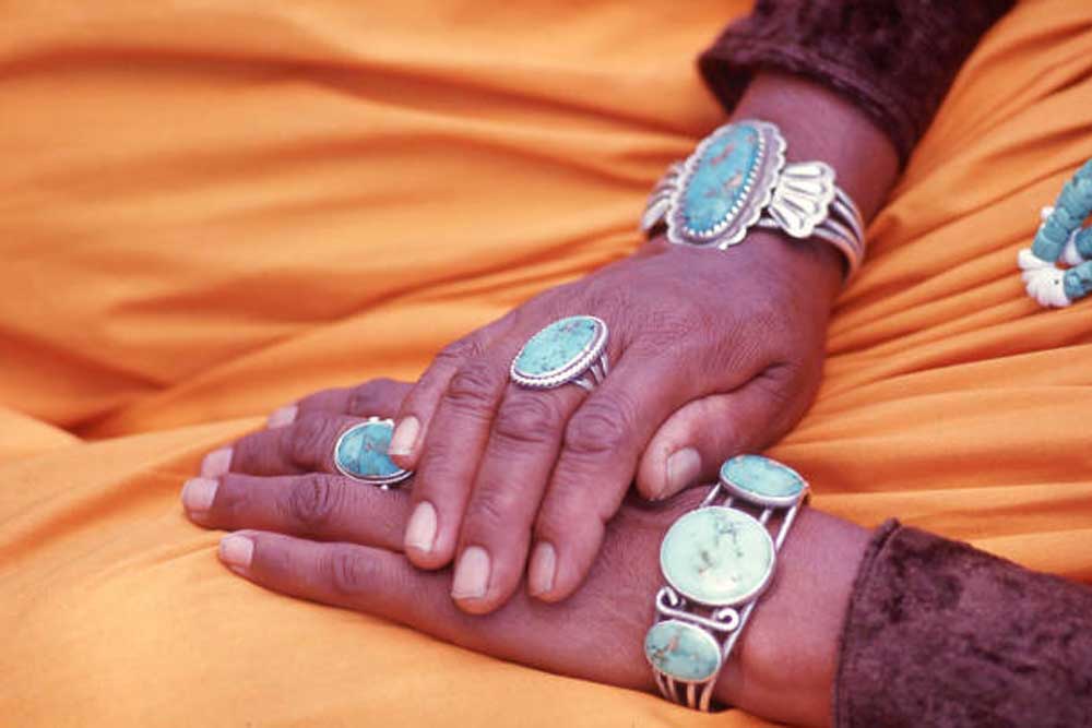 Cultural significance of turquoise to Navajo Cultural significance of turquoise to Navajo