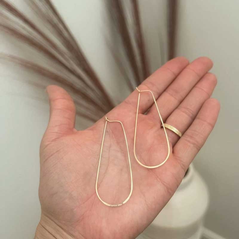 14k Gold-Filled Elongated Oval Hoop Earrings