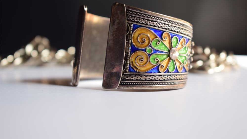 Discover the Allure and Versatility of Cuff Bracelets: A Fashion Statement That Never Goes Out of Style