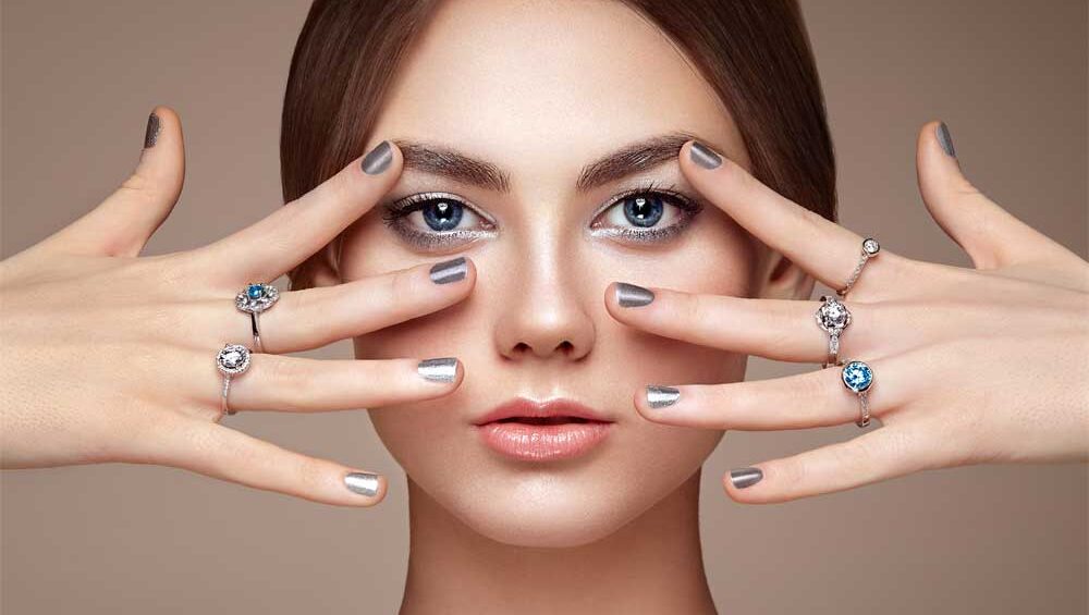 The Ultimate Guide to Fashion Jewelry: Elevate Your Style with Affordable Glamour