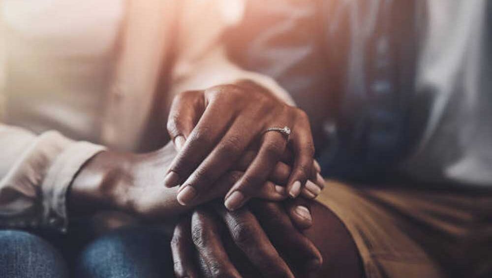 The Power of Empathy: How Jewelry Connects Hearts and Ignites Emotions
