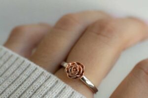 Dazzling Designs: Exploring the Timeless Beauty of Jewelry Motifs
